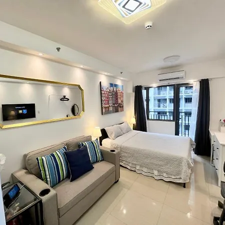 The Grand Staycation At Moa - Unit 7102 Hotel-Like