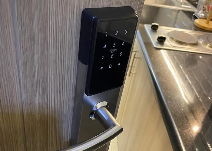 The Grand Staycation At Moa - Unit 7102 Hotel-like アパート マニラ市